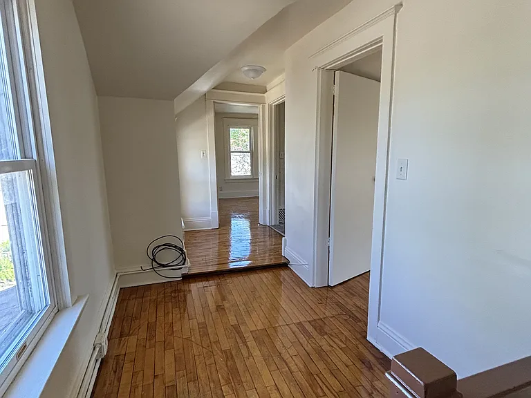 1214 W Ave S — Photo 5