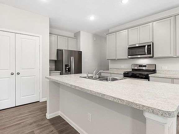 6th image of this home