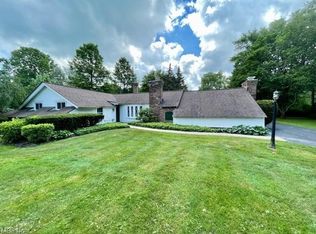 33400 Cedar Rd, Pepper Pike, OH 44124