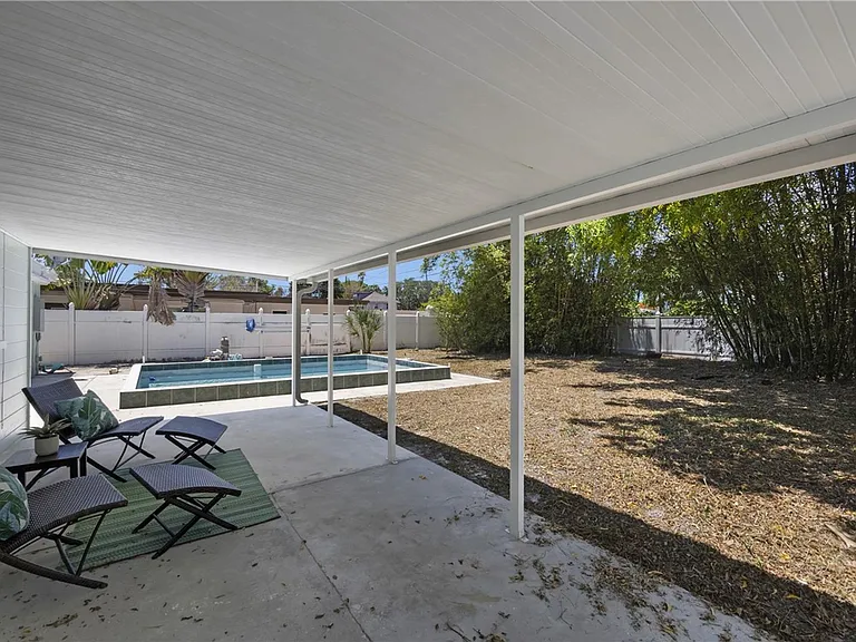 4110 Indianapolis St NE — Photo 17