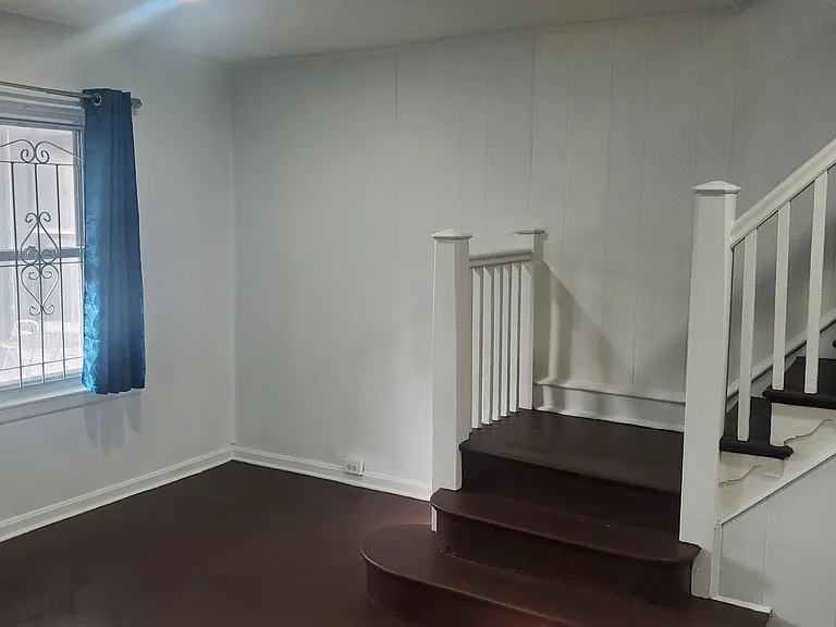 4813 Olive St — Photo 5