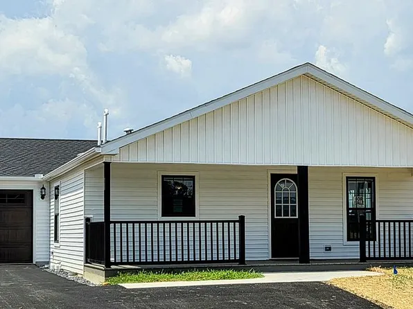 17 Burke Dr, Shippensburg, PA 17257