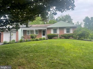 752 Gordon Dr, Yardley, PA 19067
