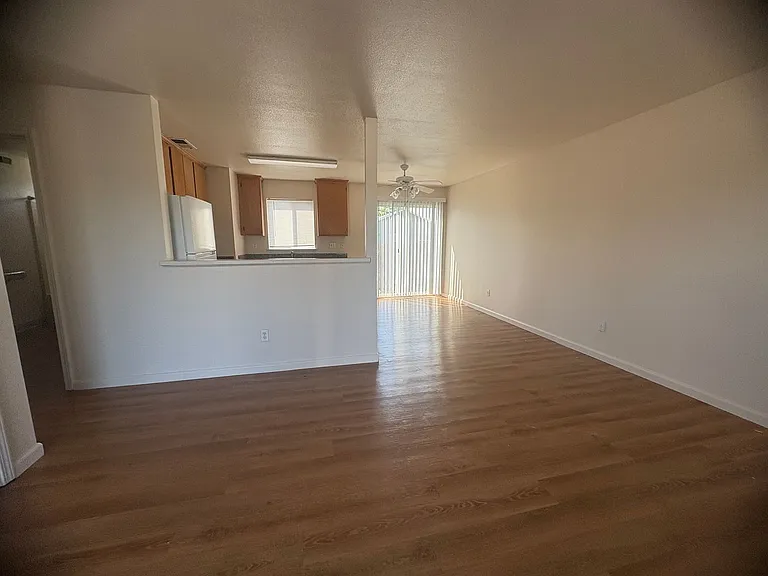 1817 7th Ave — Photo 19