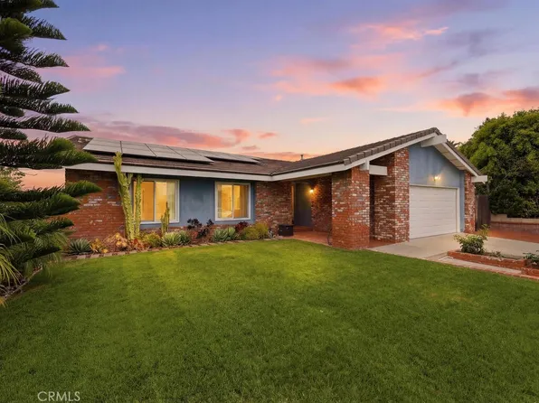 25071 Mawson Dr, Laguna Hills, CA 92653