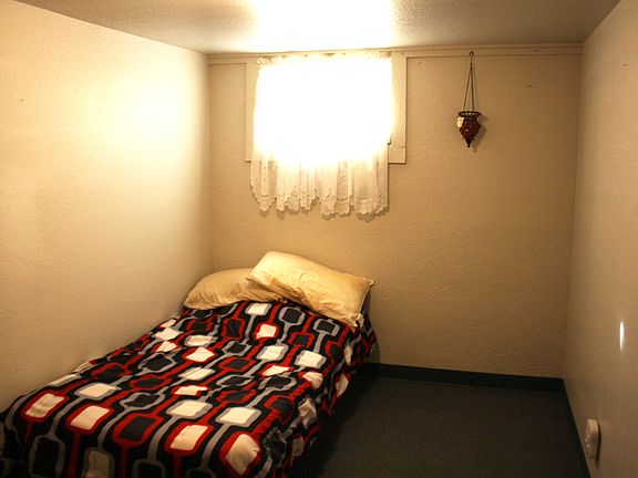 Middle Basement Bedroom