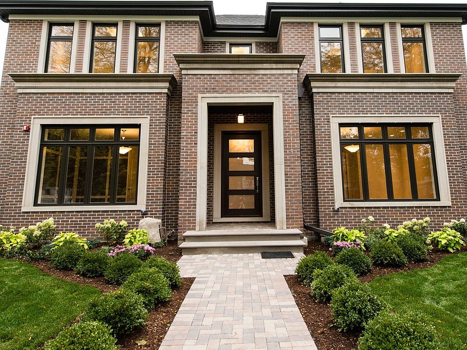 1119 Peale Front View 