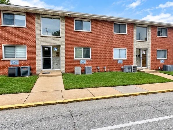 6644 Arsenal St #2E, Saint Louis, MO 63139