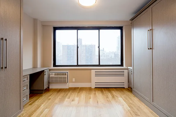 Rented by PWV Acquisitions | media 15