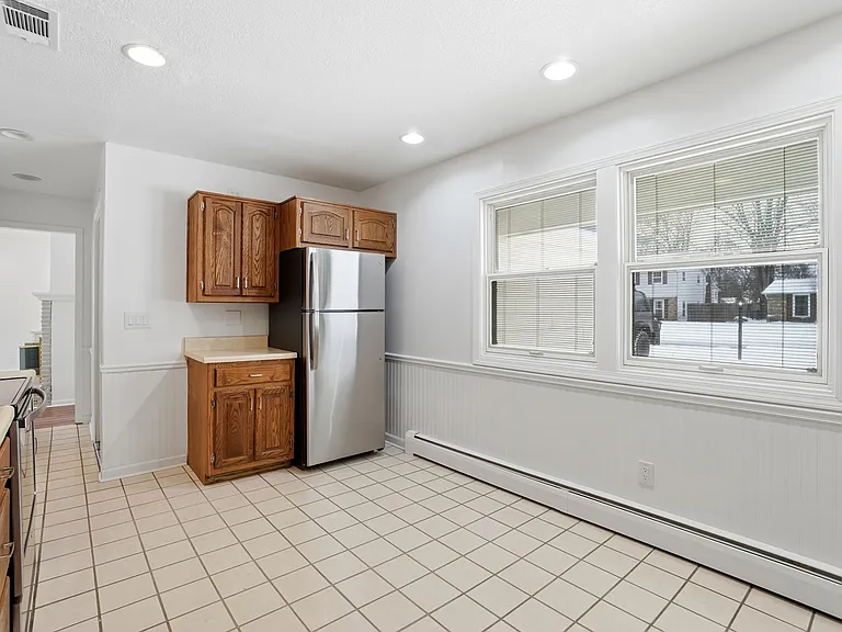 7214 Winnebago Dr — Photo 11