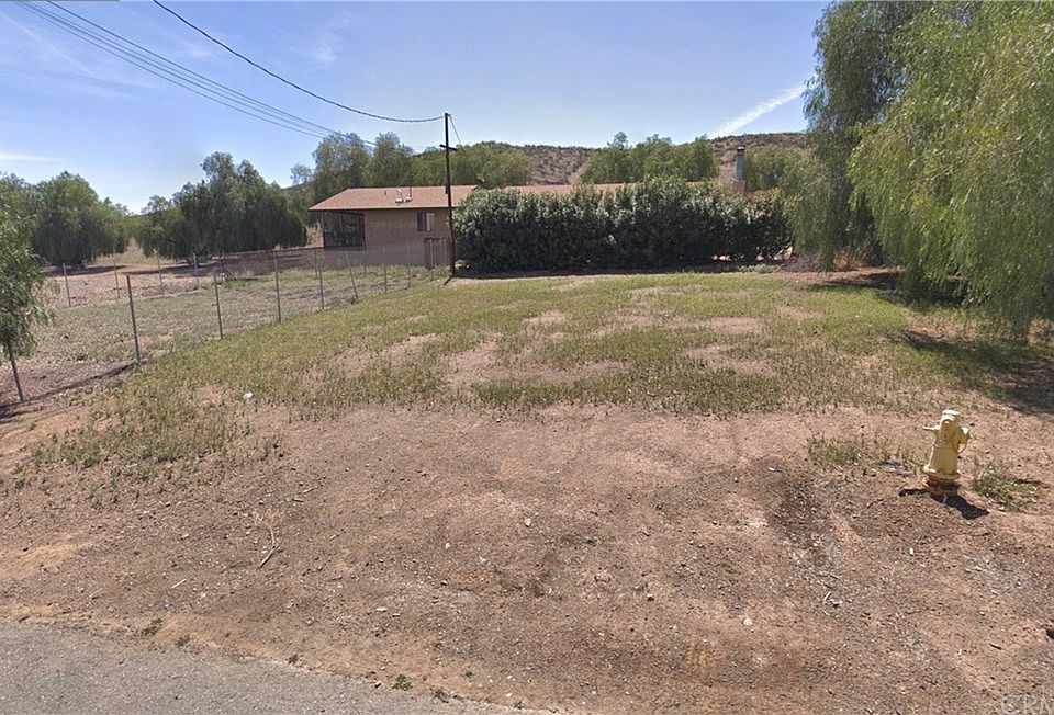 1st image of 2 Reid St