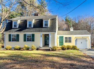 592 Old Bedford Rd, Concord, MA 01742