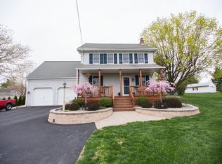 107 Stone Mill Dr, Elizabethtown, PA 17022