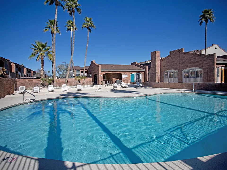 Resort on 27th