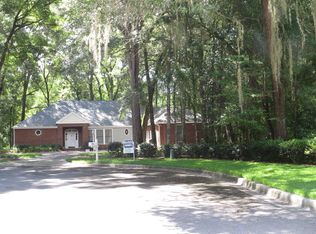 9525 SW 53rd Rd, Gainesville, FL 32608