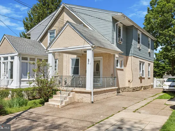 142 Eachus Ave, Bryn Mawr, PA 19010