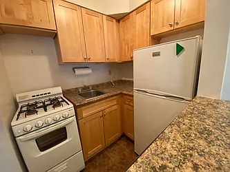 Rented by City Connections Realty