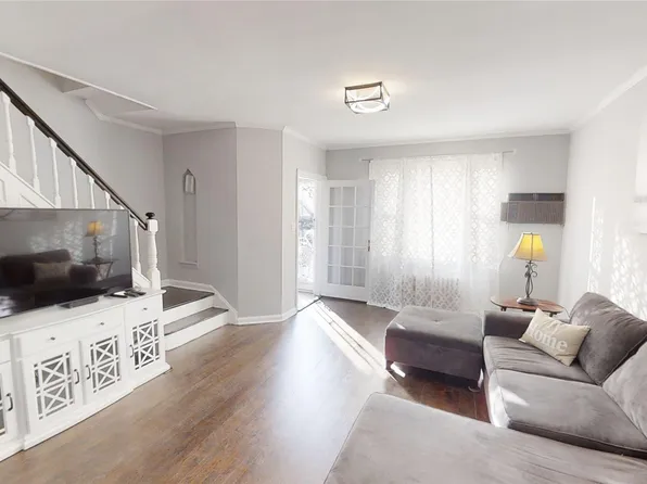 25-31 86th Street, East Elmhurst, NY 11369