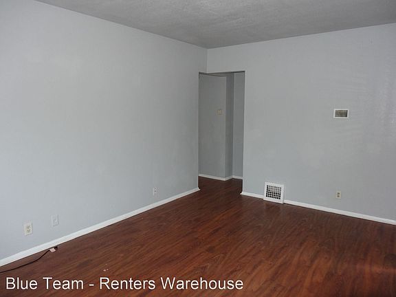4th image of 3527 W Glendale Ave