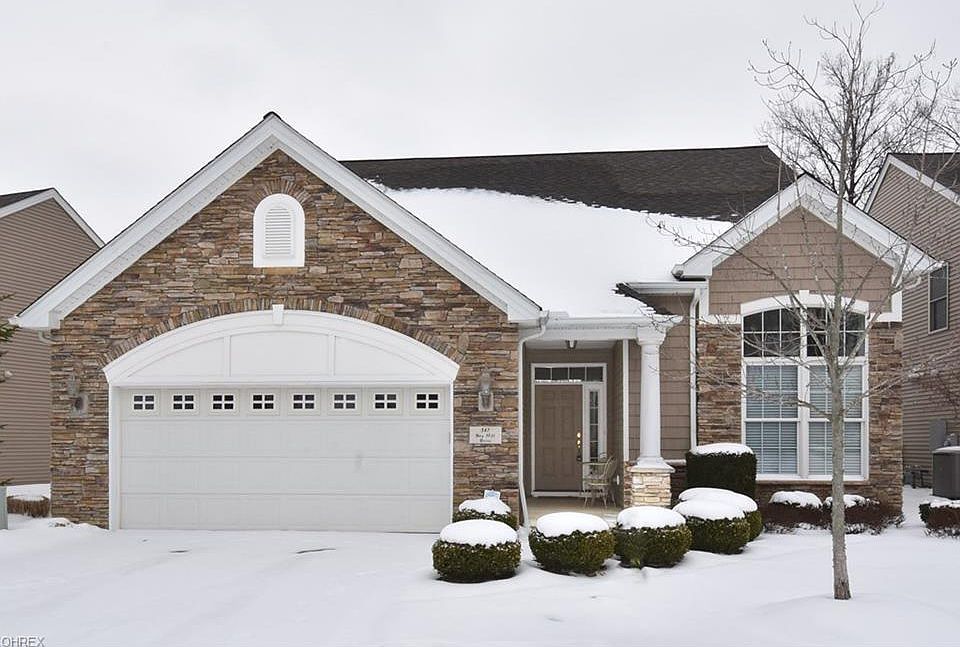 1st image of 547 Bay Hill Dr