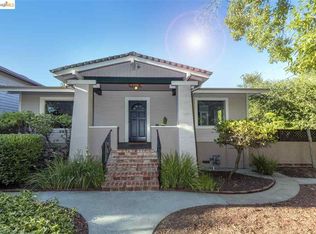 4416 Shepherd St, Oakland, CA 94619