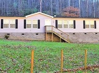 149 Flower Garden Holw, Belfry, KY 41514