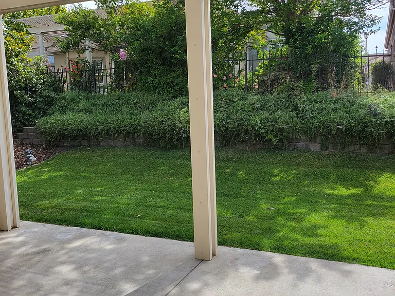 519 Western Hills Dr — Photo 26