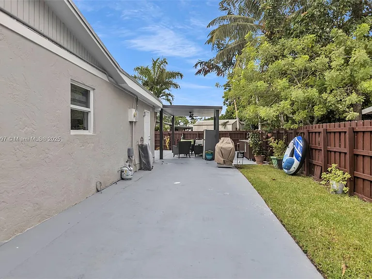 29928 SW 159th Dr — Photo 25