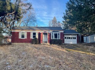 5 Barnum Rd, New Fairfield, CT 06812