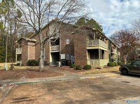 4920 Seven Pine Cir, Huntsville, AL