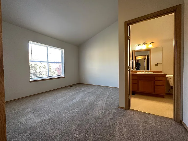 3016 Pacific St — Photo 13
