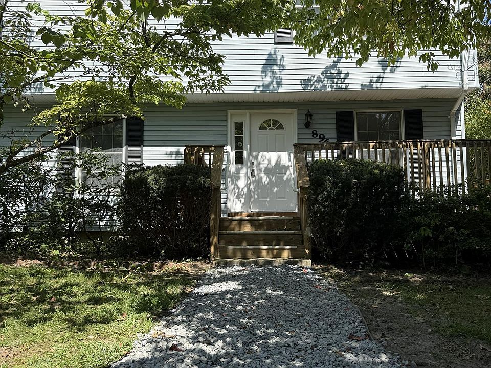 1st image of 896 Anderson Rd