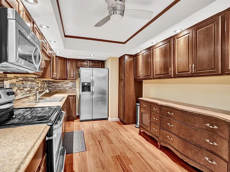 500 Three Islands Blvd #311 — Photo 3