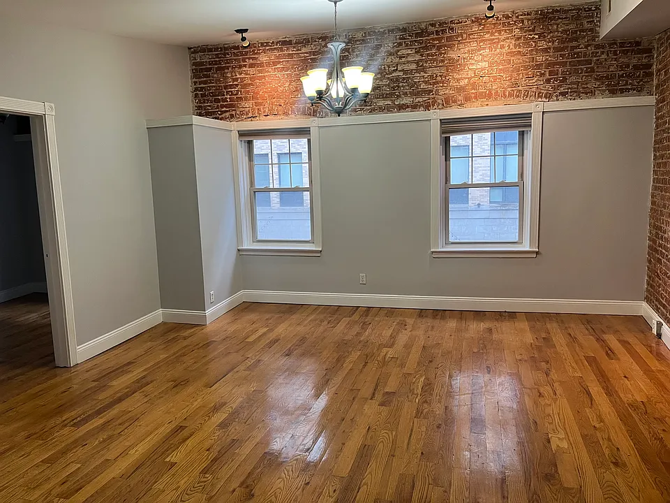 53 Halsey St #3L