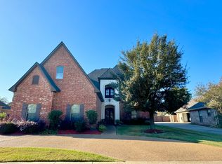 684 Ashley River Rd, Shreveport, LA 71115
