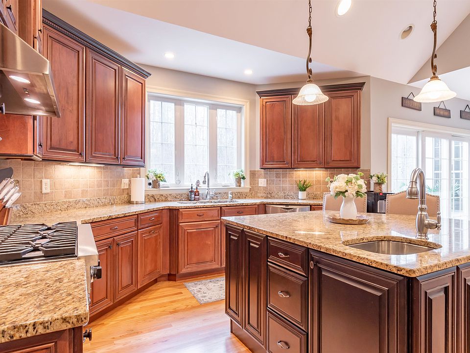 102 Long Hill Road, Hollis, NH 03049 | Zillow