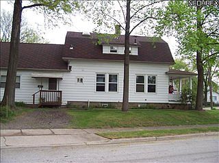 3rd image of 407 Ashland Ave