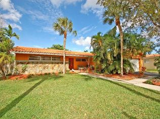 6954 Bottle Brush Dr, Miami Lakes, FL 33014