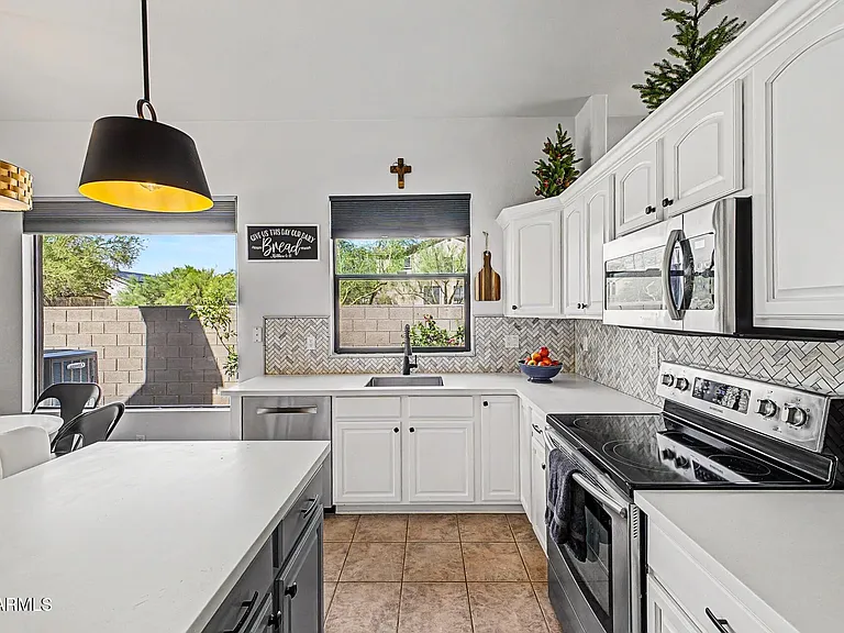 10618 E Morning Star Dr — Photo 5