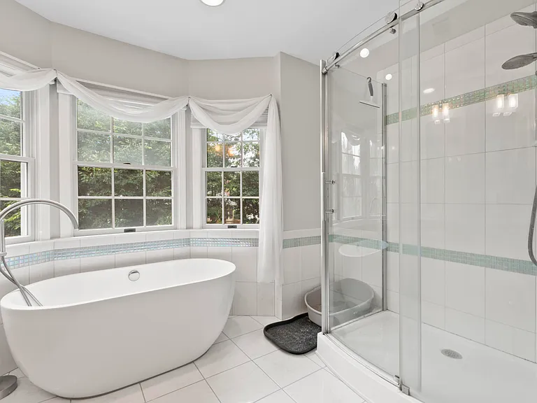 46450 Saffron Ct — Photo 22