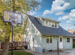 1414 N 6th St #1, Mankato, MN 56001