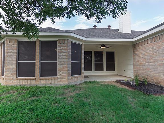 4th image of 602 Parkview Ct