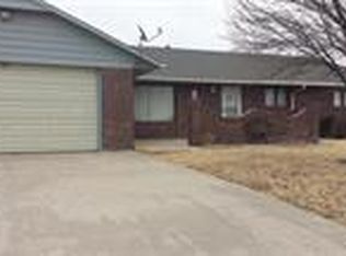 226 Cottonwood Dr, Shattuck, OK 73858