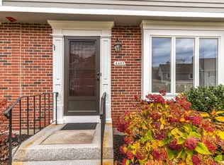 4403 Deerfield Cir, Peabody, MA 01960
