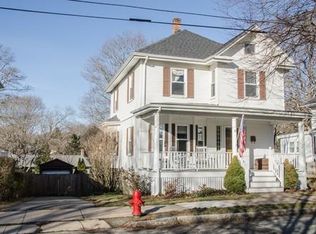 12 Middle St, Beverly, MA 01915