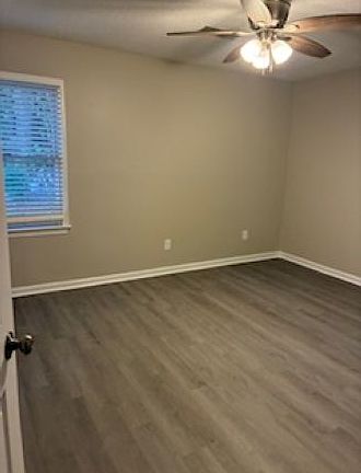 5th image of 2538 21st St E