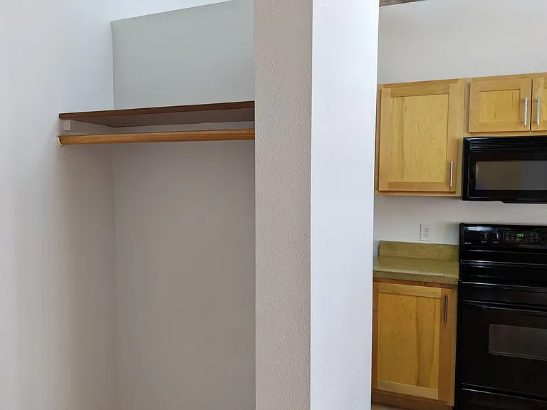 Mercury - Residential — Photo 143