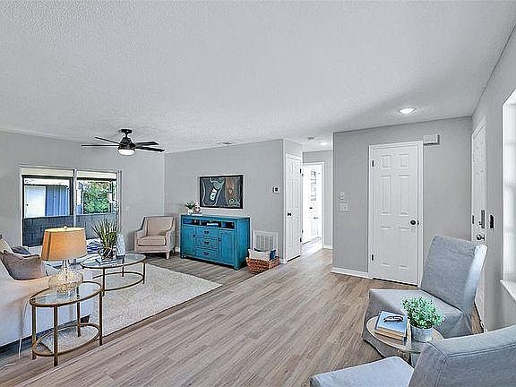 4th image of 3114 Dwarf Pine Ave
