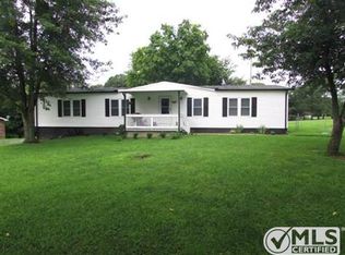 2370 Bearwallow Rd, Ashland City, TN 37015