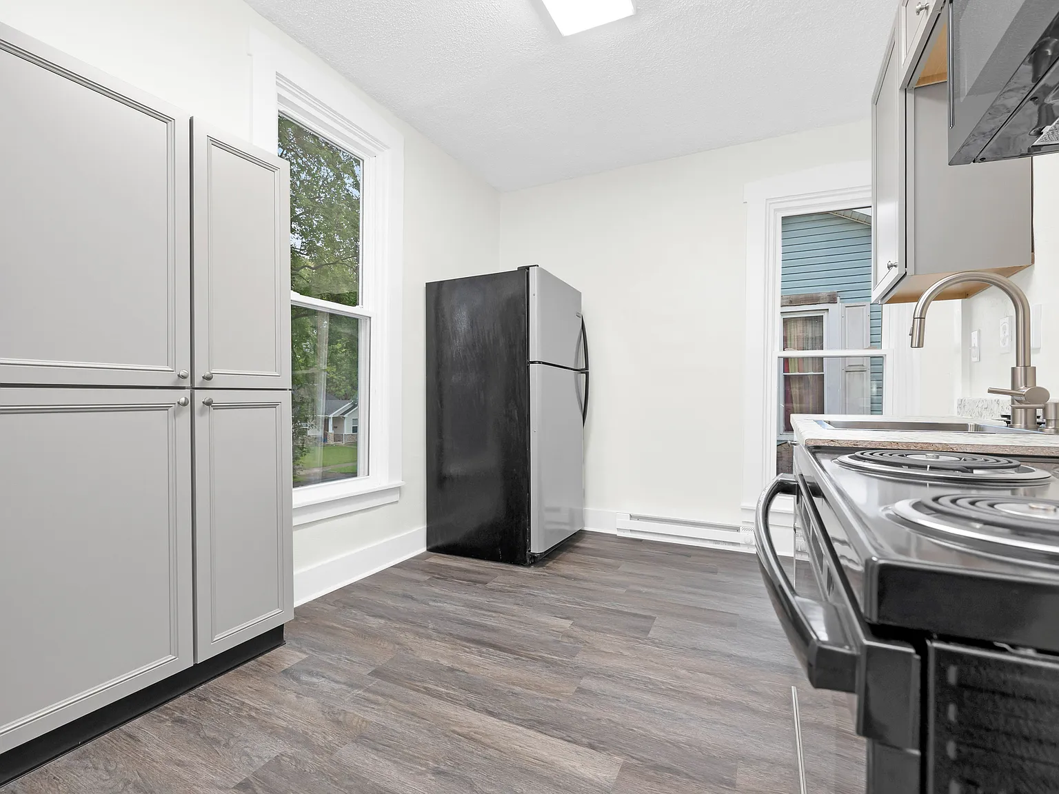 1 bed, 600 sqft, $900 — Photo 3